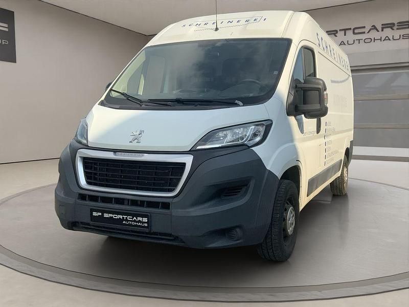 Gebraucht Peugeot Boxer 131 PS (96 kW) 2017 Weiß Van