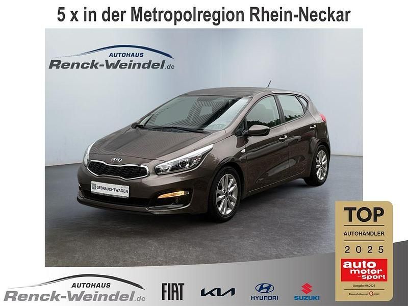 D5u) sandbeige met. (beige Gebraucht 2017 Kia Ceed Edition 7 Limousine | 11.389 € (Etwas zu teuer) - Bild 1/4