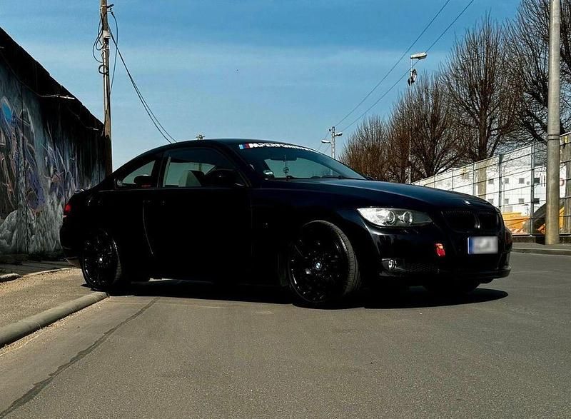 Gebraucht BMW 320 170 PS (125 kW) 2007 Blau Coupé