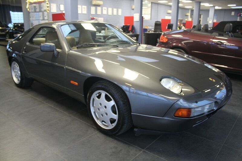 Grau Gebraucht 1991 Porsche 928 Coupé | 46.980 € - Bild 1/4