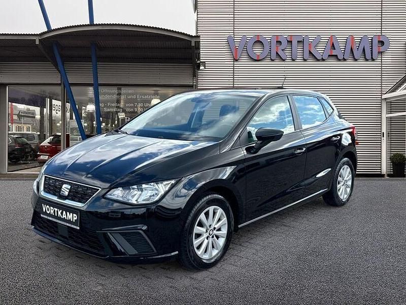 Mitternachtsschwarz Gebraucht 2020 Seat Ibiza Style Limousine | 12.480 € (Fairer Preis) - Bild 1/4