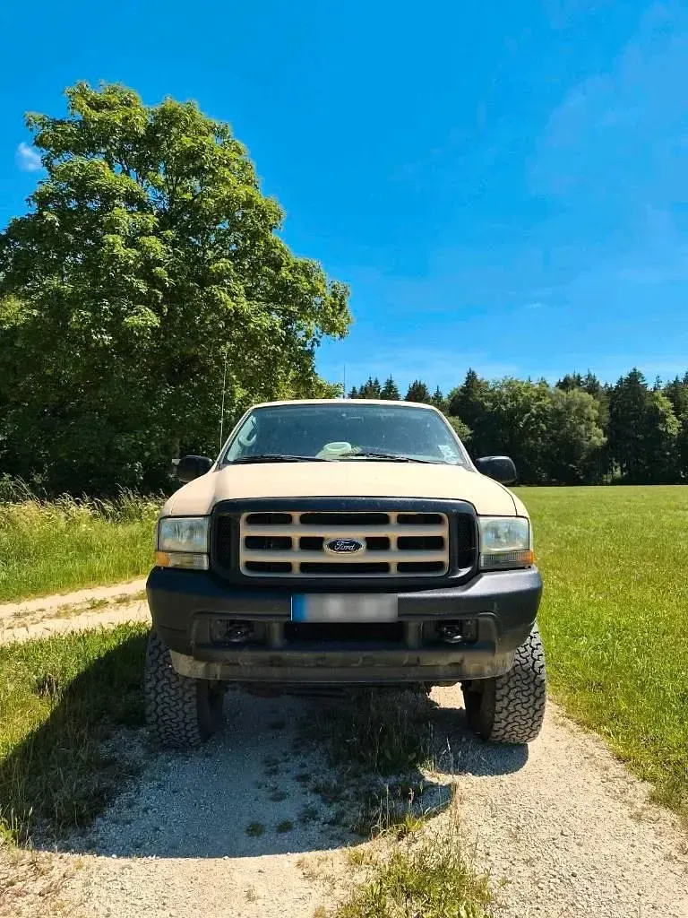 Gebraucht Ford F250 240 PS (176 kW) 2004 Beige Pickup