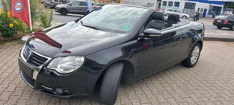 Schwarz Gebraucht 2009 VW Eos Cabrio | 3.700 € (Guter Preis) - Bild 1/4