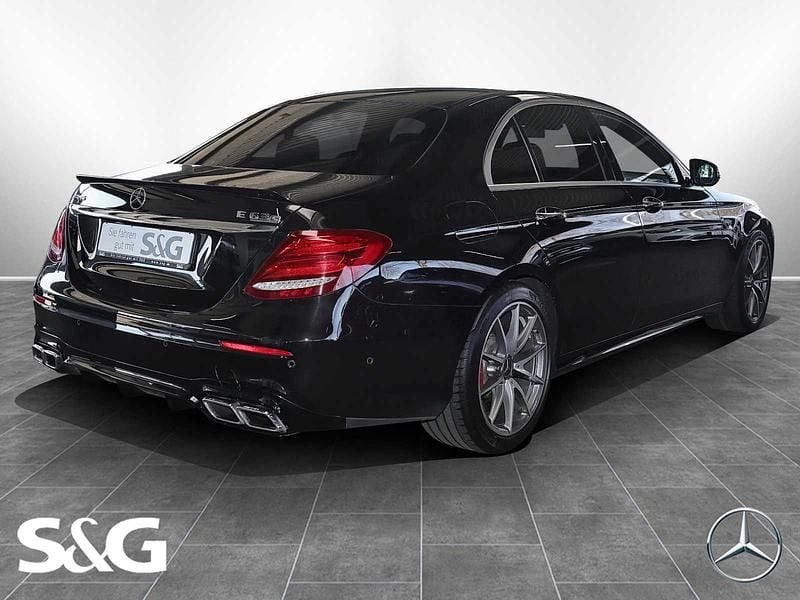 Gebraucht Mercedes E63 AMG AMG 571 PS (419 kW) 2017 Metalliclack obsidianschwarz Limousine