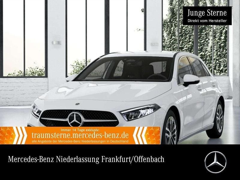 Weiß Gebraucht 2024 Mercedes A200 Advanced Plus Limousine | 27.990 € (Superpreis) - Bild 1/3