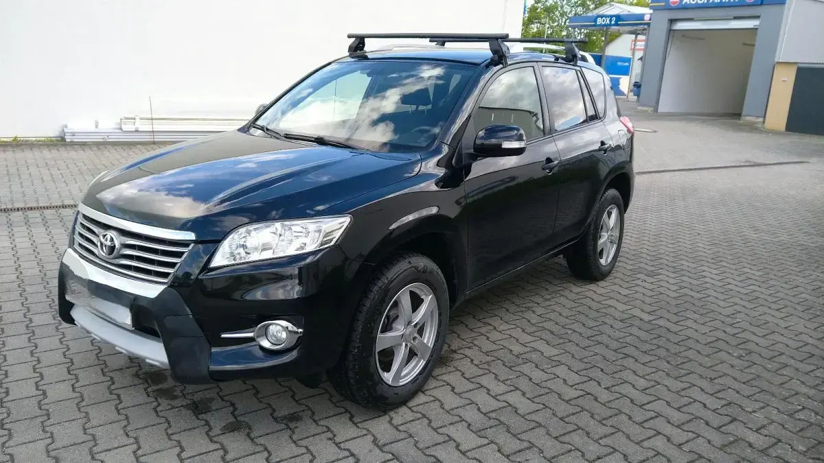 Gebraucht Toyota RAV4 150 PS (110 kW) 2011 Schwarz SUV