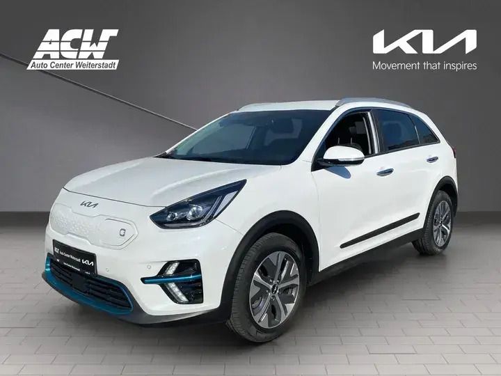 Snow white pearl Gebraucht 2022 Kia e-Niro 2 SUV | 25.477 € (Fairer Preis) - Bild 1/4