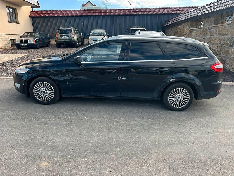 Gebraucht Ford Mondeo Ghia 140 PS (102 kW) 2010 Schwarz Kombi