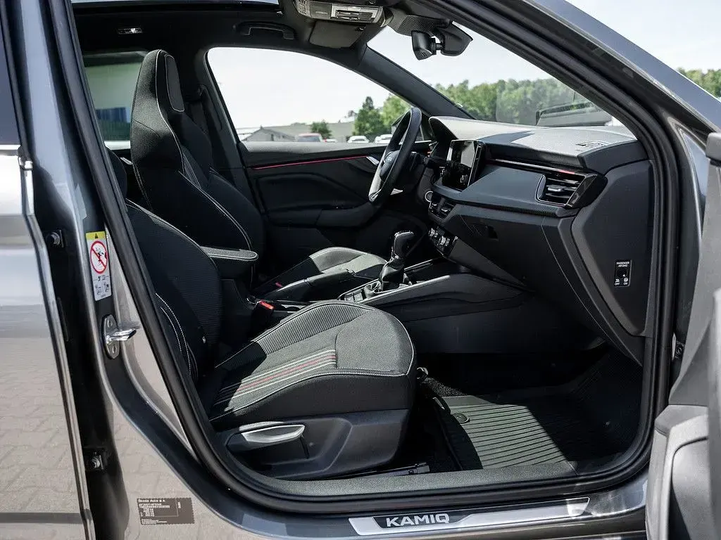 Gebraucht Skoda Kamiq Monte Carlo 116 PS (85 kW) 2026 Grau SUV