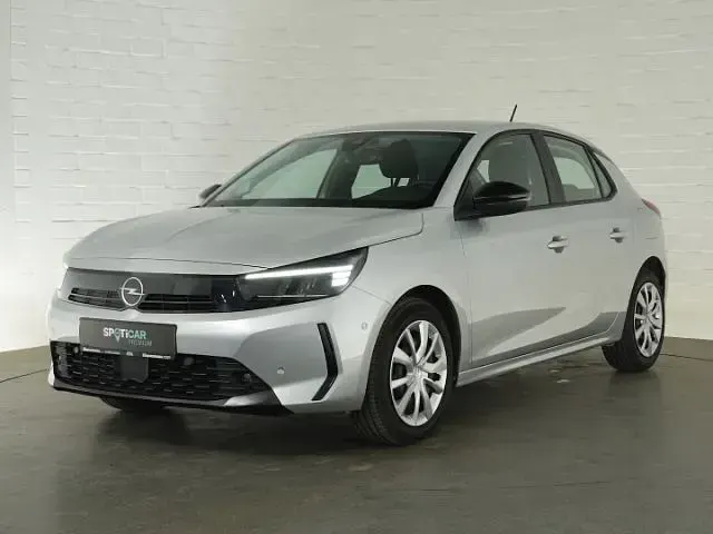 Usado Opel Corsa 75 HP (55 kW) 2024 Prateado Citadino