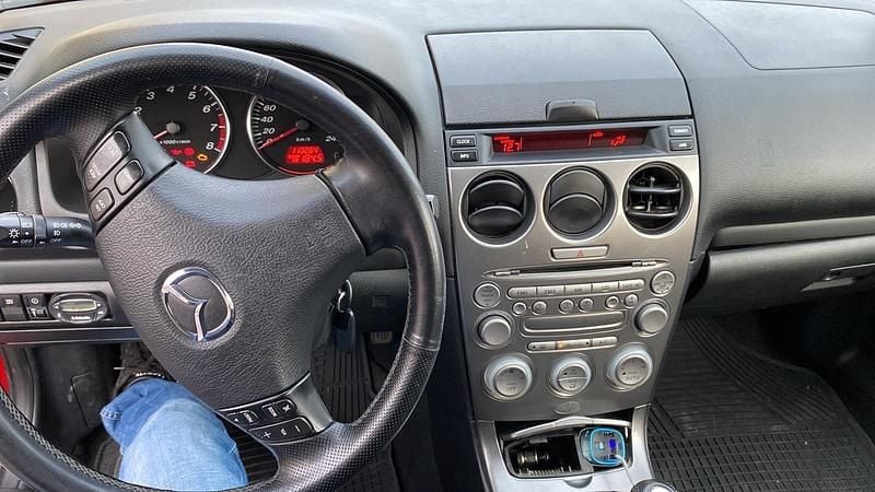 Gebraucht Mazda 6 166 PS (122 kW) 2003 Rot Kombi