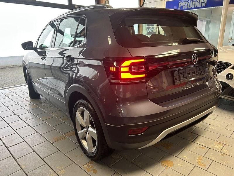 Gebraucht VW T-Cross Style 110 PS (80 kW) 2022 Grau SUV