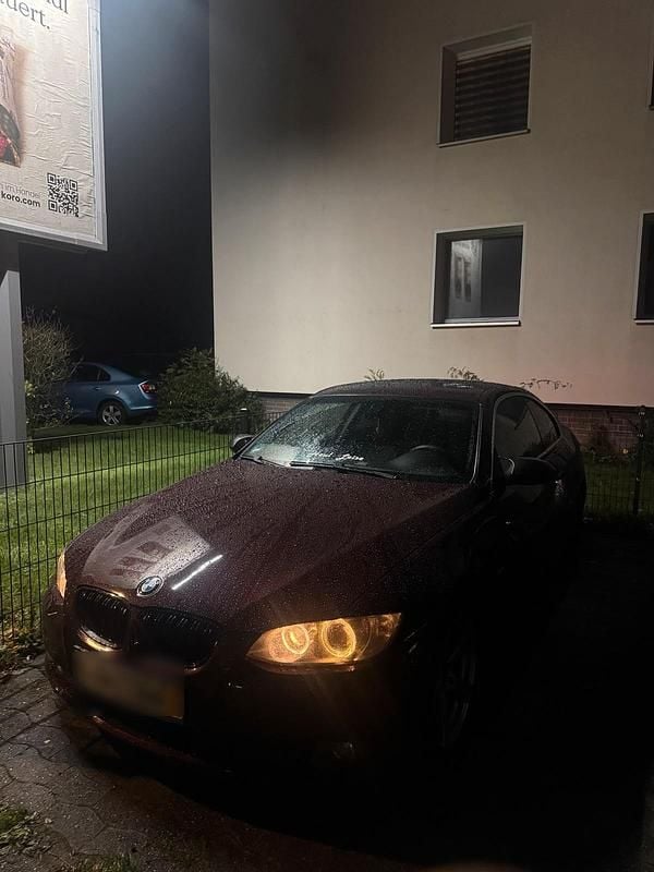 Gebraucht 2009 BMW 330 M Performance Coupé | 10.000 € (Etwas zu teuer) - Bild 1/4