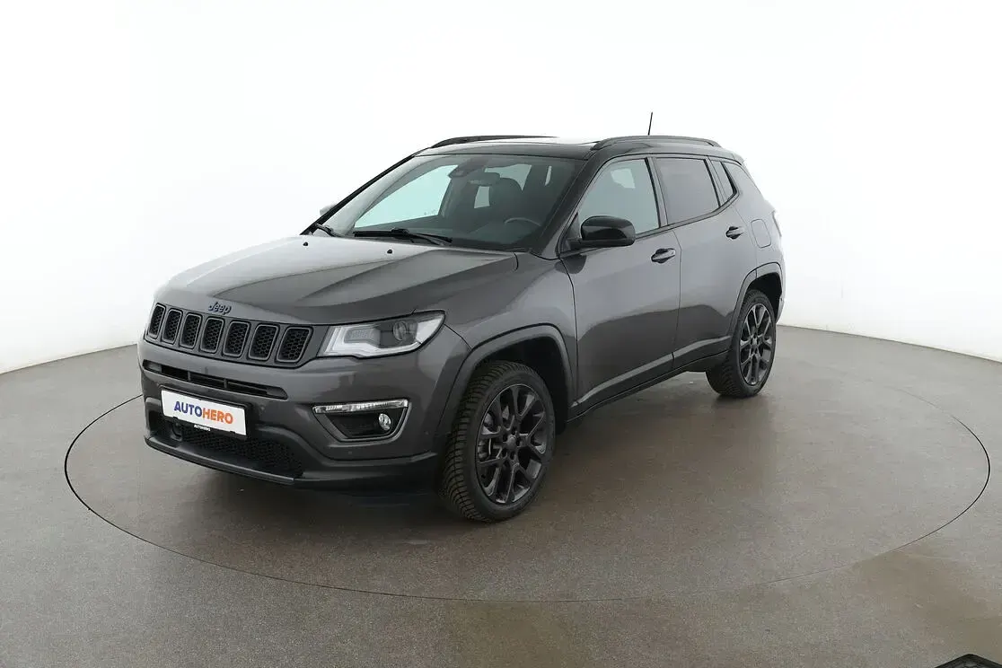 Gebraucht Jeep Compass 60 PS (44 kW) 2021 SUV
