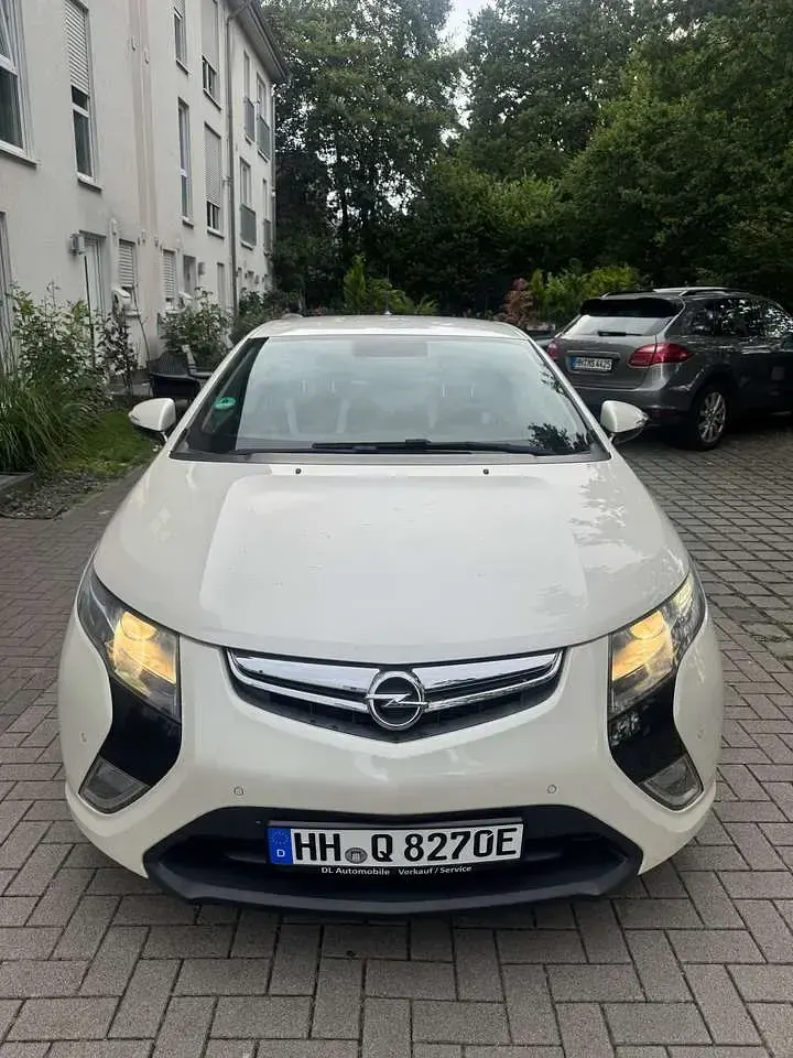 Gebraucht Opel Ampera Edition 111 kW (151 PS) 2012 Weiß Kleinwagen