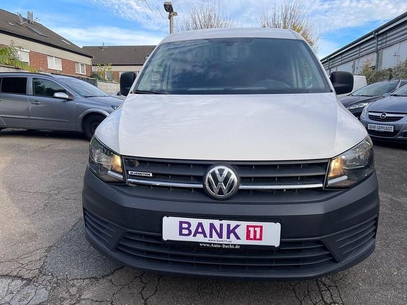Second-hand VW Caddy Maxi 110 CP (80 kW) 2017 Alb Monovolum