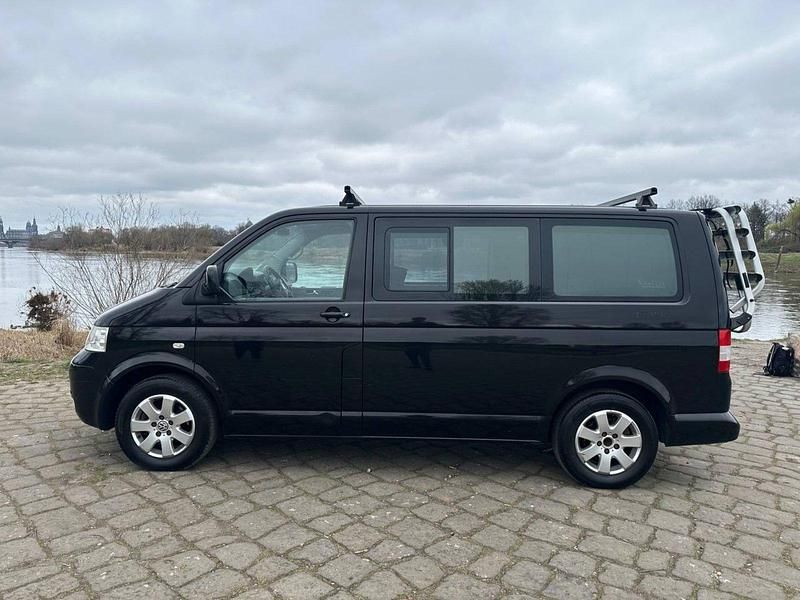 Usata VW T5 105 CV (77 kW) 2006 Nero Furgone
