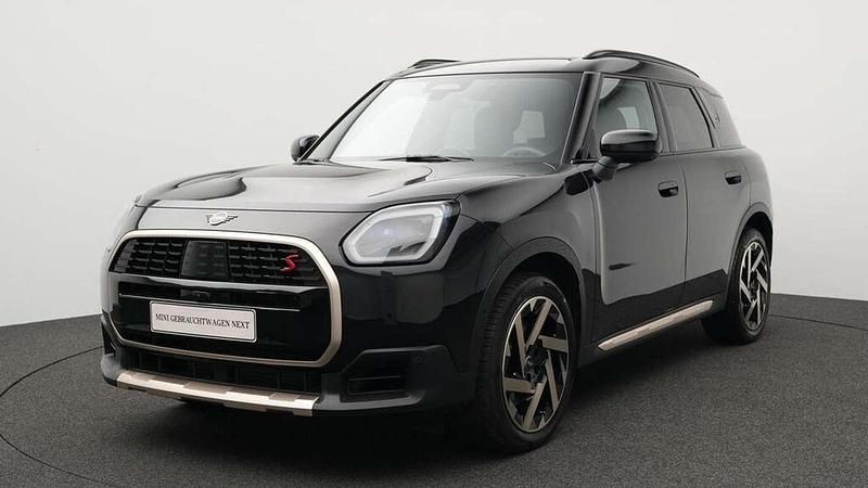 Schwarz Gebraucht 2024 Mini Countryman Favoured SUV | 41.537 € (Superpreis) - Bild 1/4