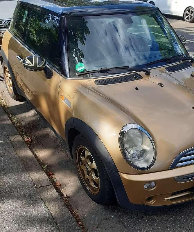Gold Gebraucht 2004 Mini Cooper Kleinwagen | 1.799 € (Teuer) - Bild 1/4