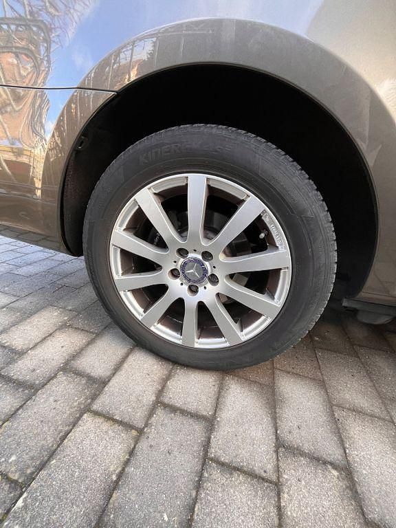 Gebraucht Mercedes V220 Edition 163 PS (119 kW) 2014 Grau Van / Kleinbus