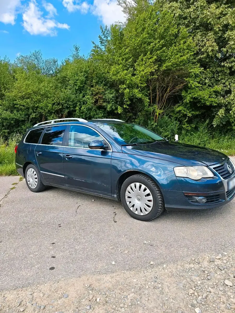 Gebraucht VW Passat 105 PS (77 kW) 2007 Blau Kombi