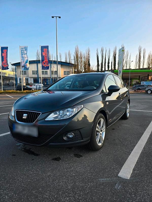 Gebraucht Seat Ibiza ST 86 PS (63 kW) 2011 Grau Kombi