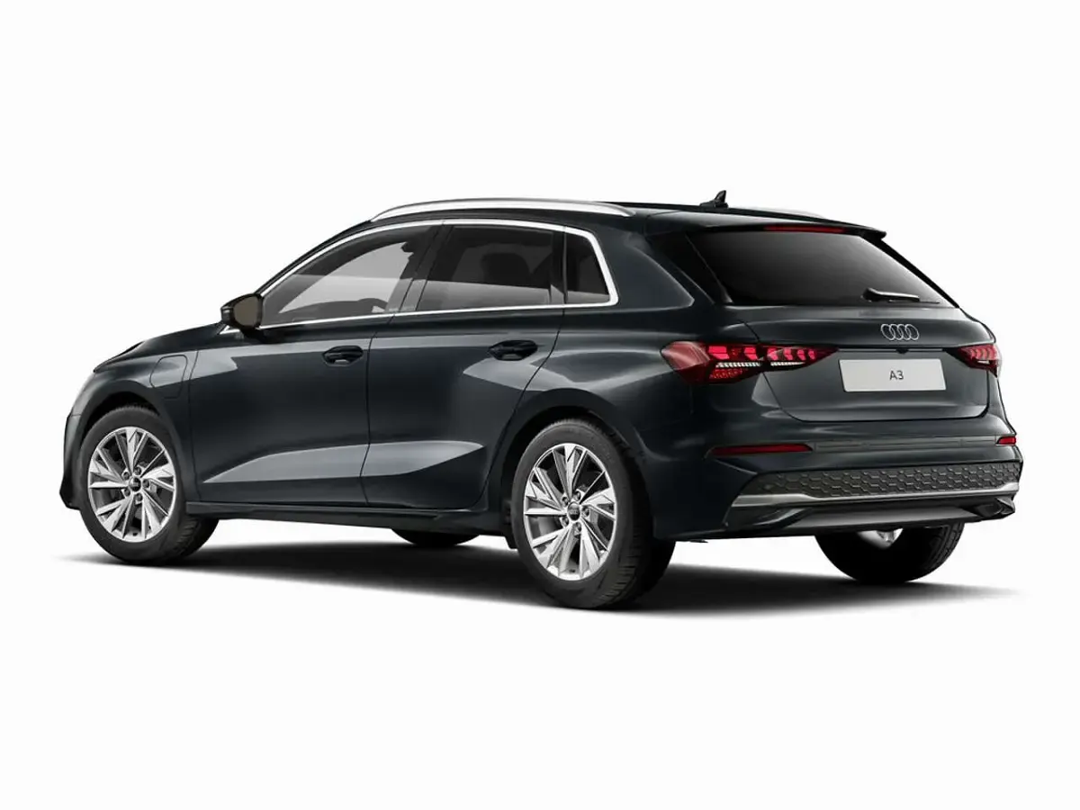 Gebraucht Audi A3 Sport 204 PS (150 kW) 2025 Grau Limousine
