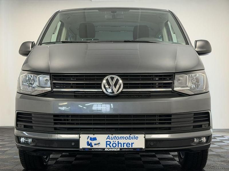 Second-hand VW T6 150 CP (110 kW) 2017 Gri Van