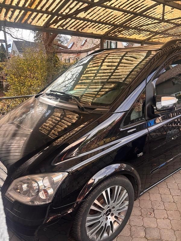 Gebraucht Mercedes Viano 2011 Schwarz Van / Kleinbus