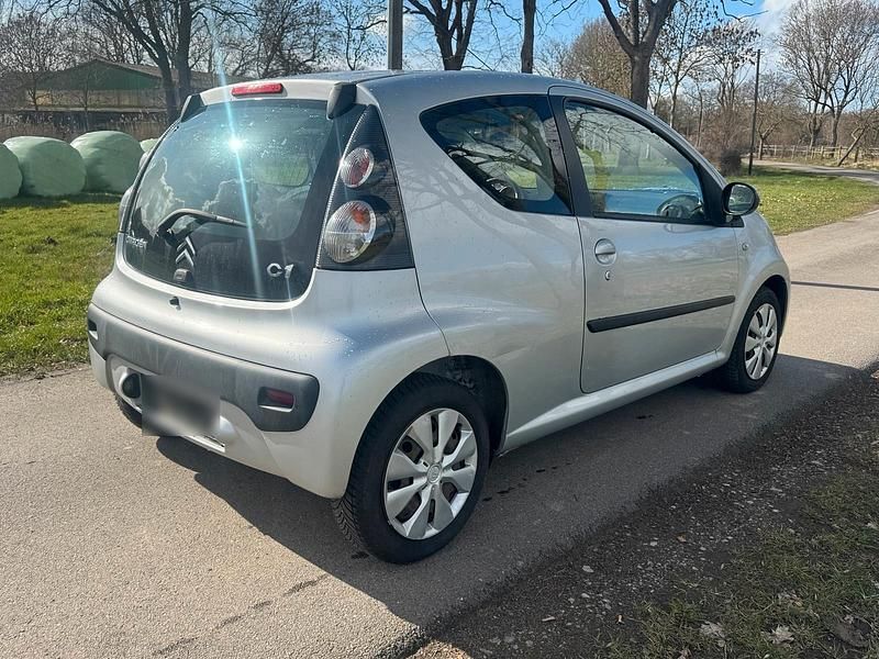 Gebraucht Citroën C1 68 PS (50 kW) 2010 Silber Kleinwagen