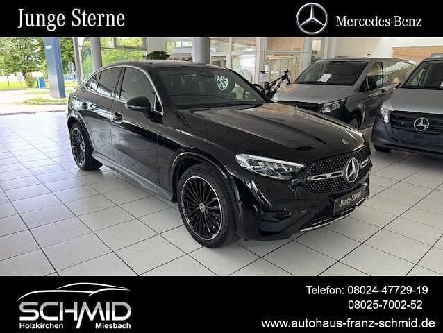 Schwarz Gebraucht 2024 Mercedes GLC300 AMG line Coupé | 65.850 € (Guter Preis) - Bild 1/4