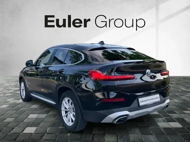 Gebraucht BMW X4 Performance 286 PS (210 kW) 2023 Schwarz SUV