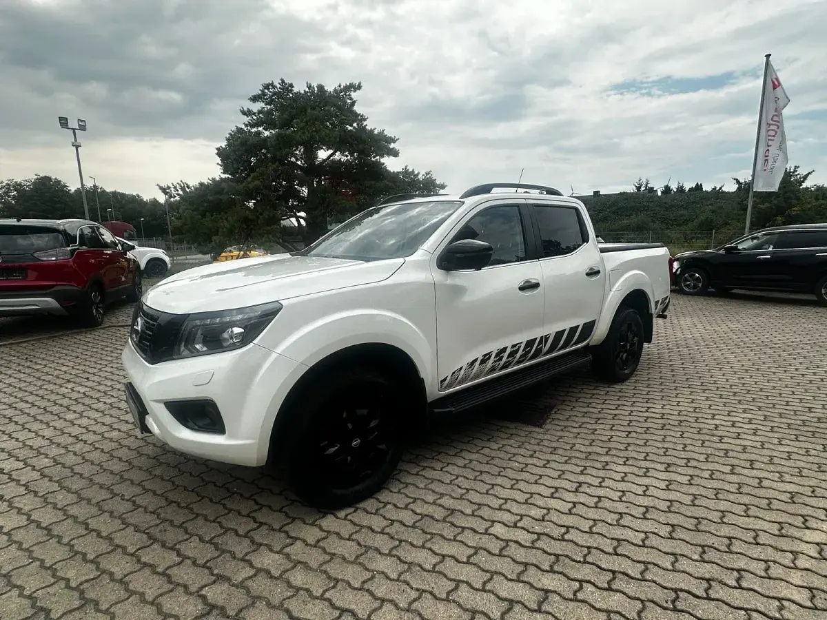 Gebraucht Nissan Navara N-Guard 163 PS (119 kW) 2021 Weiß Pickup