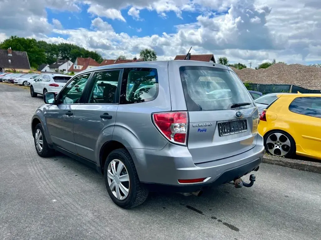 Gebraucht Subaru Forester Active 147 PS (108 kW) 2008 Grau SUV