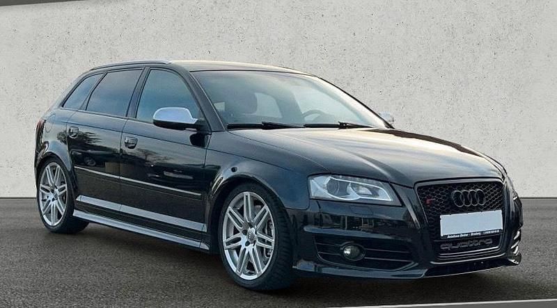 Schwarz Gebraucht 2011 Audi S3 Limousine | 10.500 € (Superpreis) - Bild 1/4