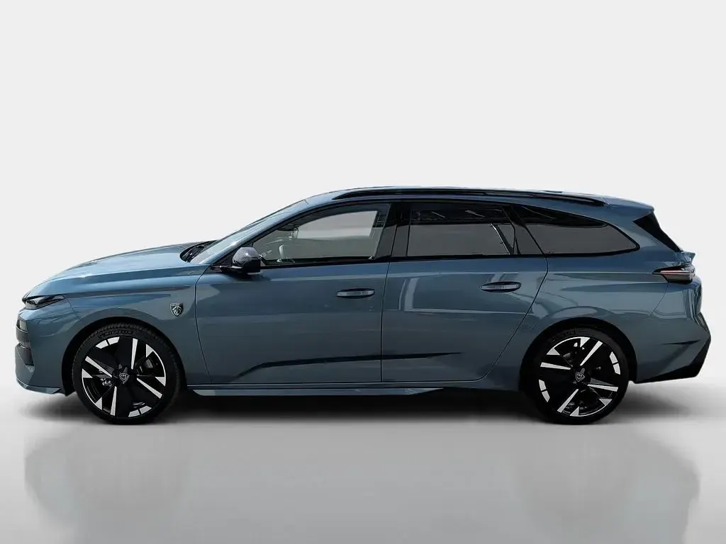 Neu Peugeot 308 SW GT 145 PS (106 kW) 2026 Grau Kombi
