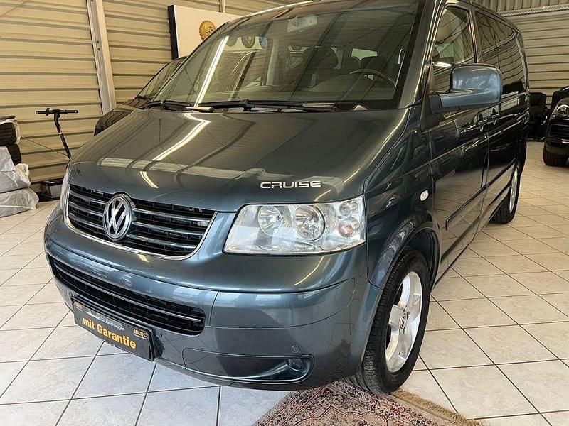 Grau Gebraucht 2006 VW Multivan Van | 12.800 € (Guter Preis) - Bild 1/4