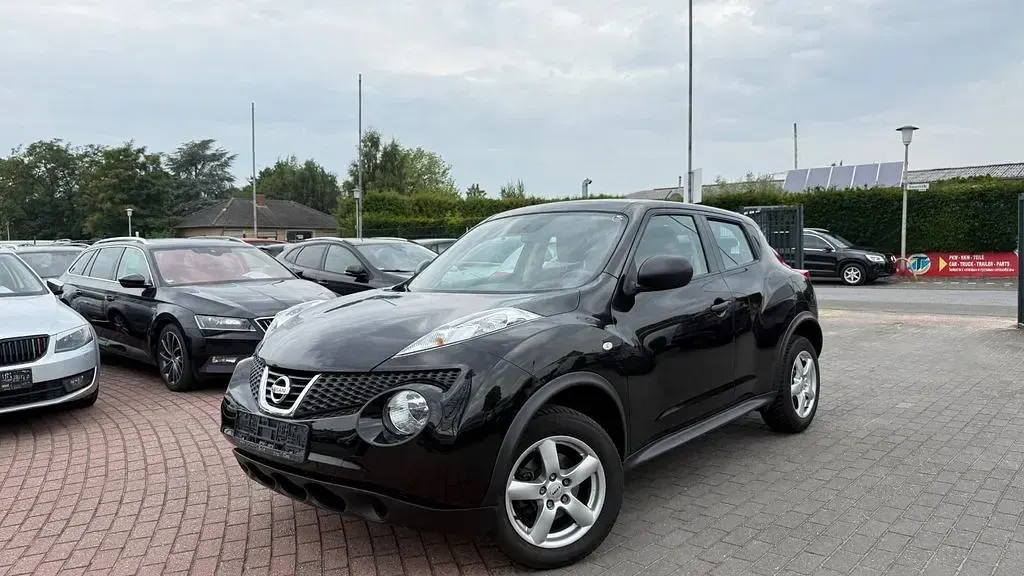 Gebraucht Nissan Juke Visia 117 PS (86 kW) 2012 Schwarz SUV