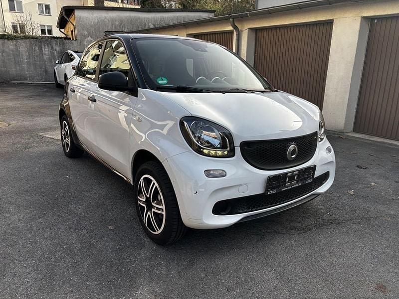Gebraucht Smart ForFour Edition #1 71 PS (52 kW) 2015 Weiß Kleinwagen