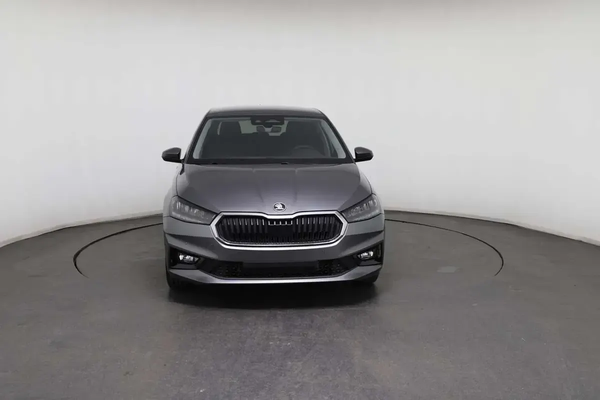 Neu Skoda Fabia Easy 95 PS (69 kW) 2026 Grau Kleinwagen