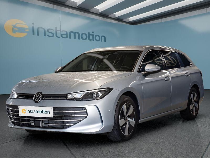 Silber Gebraucht 2025 VW Passat Kombi | 35.499 € (Etwas zu teuer) - Bild 1/4
