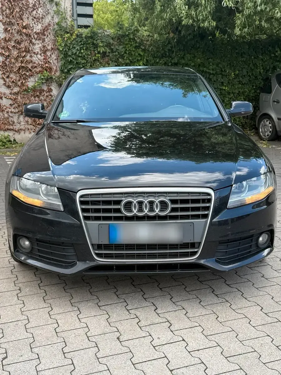Gebraucht Audi A4 190 PS (139 kW) 2011 Schwarz Limousine