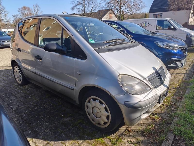 Gebraucht Mercedes A140 88 PS (64 kW) 2001 Grau Limousine