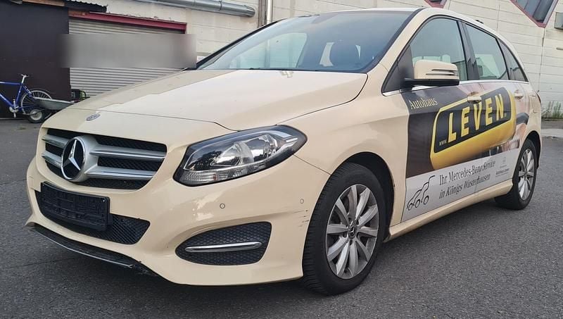 Gebraucht 2016 Mercedes B200 Van / Kleinbus | 8.800 € (Superpreis) - Bild 1/4