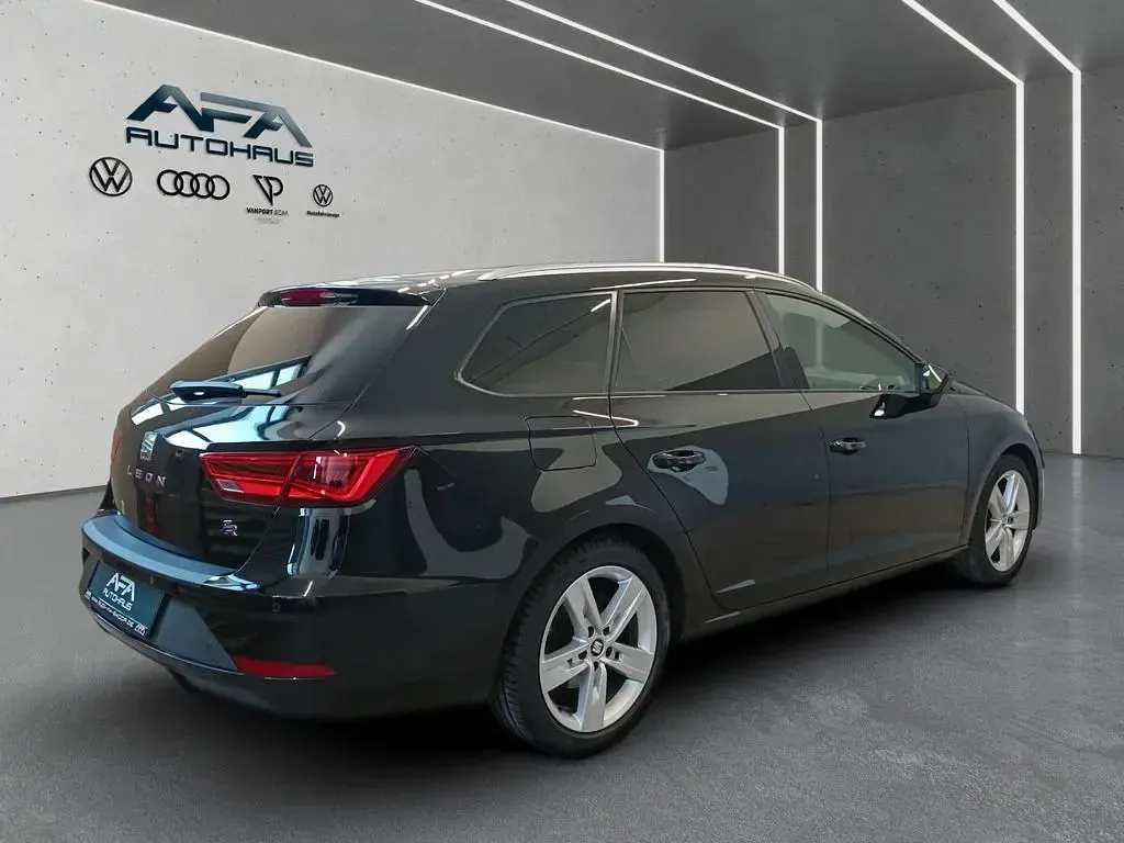 Gebraucht Seat Leon FR 150 PS (110 kW) 2020 Schwarz Limousine
