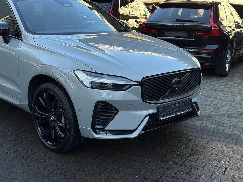 Gebraucht Volvo XC60 Plus 250 PS (183 kW) 2025 Vapour grey / metallic SUV