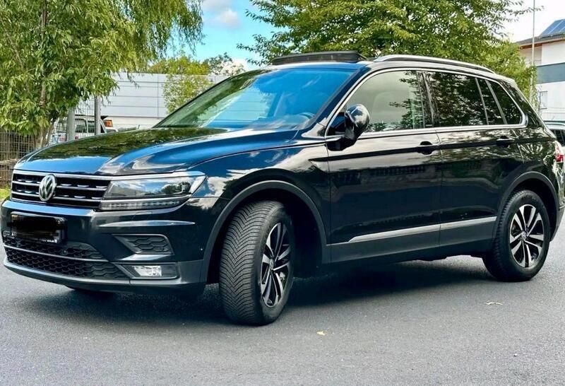 Schwarz Gebraucht 2020 VW Tiguan IQ Drive SUV | 25.000 € (Fairer Preis) - Bild 1/4