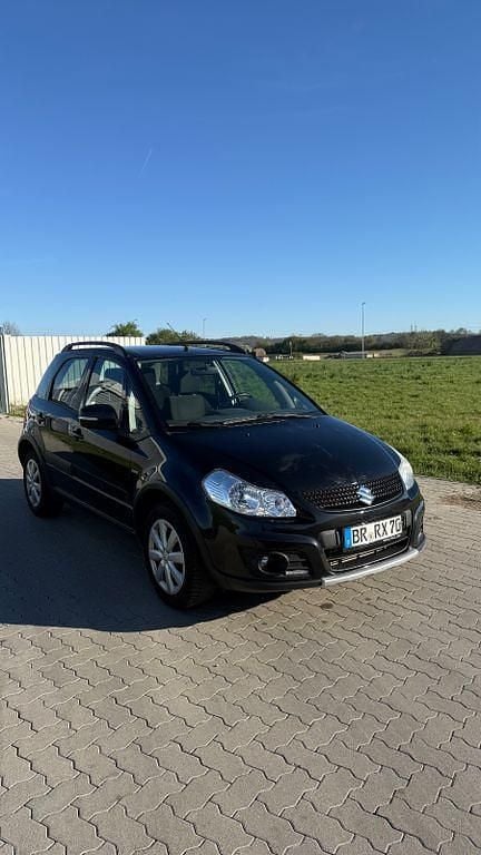 Gebraucht Suzuki SX4 Style 135 PS (99 kW) 2013 Schwarz Limousine
