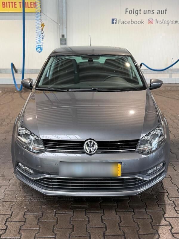 Grau Gebraucht 2015 VW Polo Kleinwagen | 7.450 € (Superpreis) - Bild 1/4