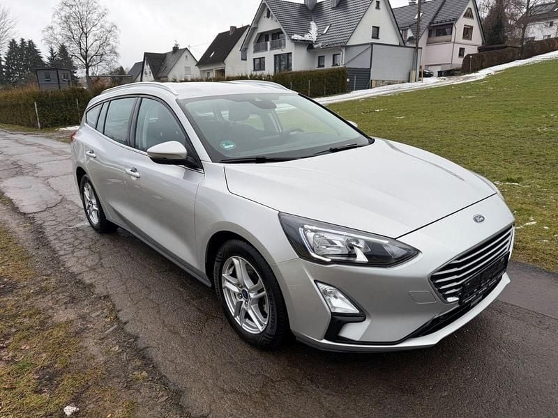 Gebraucht Ford Focus Cool & Connect 120 PS (88 kW) 2021 Silber Kombi